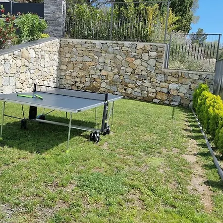 Prázdninový dům Jolie Maison Au Calme