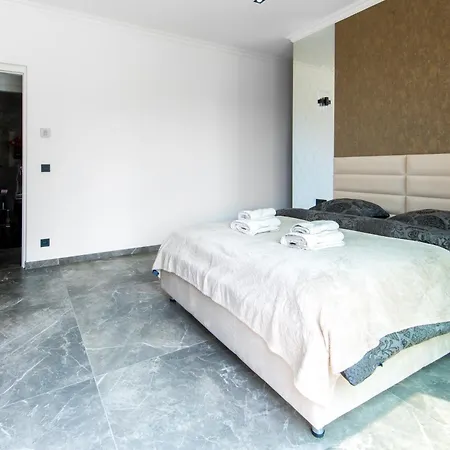 Jolie Maison Au Calme Menton